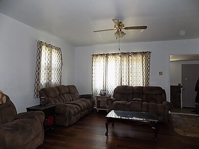 840 La Belle Vue Rd, Vandergrift, PA 15690 - photo 6