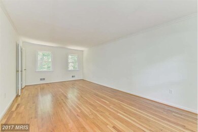 7724 Bridle Path Ln, McLean, VA 22102 - photo 5