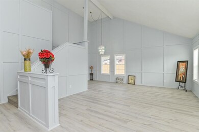 984 Ringold St, Houston, TX 77088 - photo 2