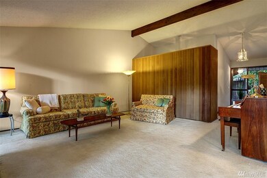 8585 SE 75th Place, Mercer Island, WA 98040 - photo 6