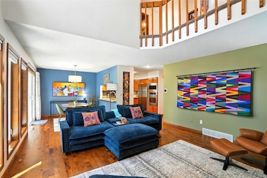 725 E Post Ct SE unit 725C, Cedar Rapids, IA 52403 - photo 4