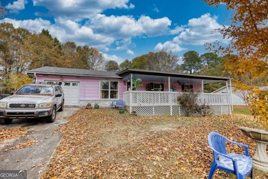 279 Spring St, Winder, GA 30680 - photo 2