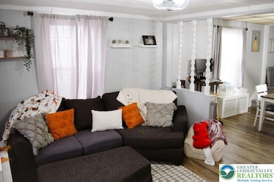 12 2nd Ave, Lehighton, PA 18235 - photo 3