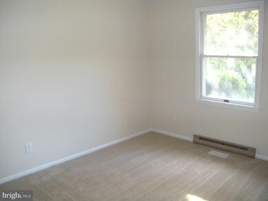 2924 Michelle Rd, Manchester, MD 21102 - photo 7