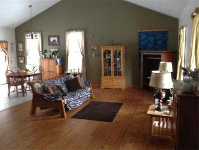 1166 Route 198, Woodstock, CT 06281 - photo 2