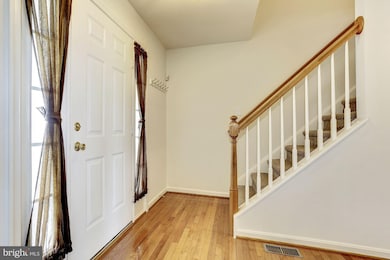 488 Hawkridge Ln, Sykesville, MD 21784 - photo 3