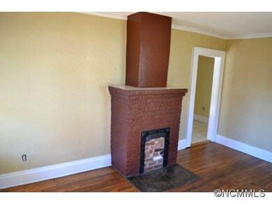 52 Gray St, Asheville, NC 28801 - photo 3