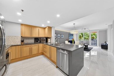 226 Ocean Dr unit 3C, Miami Beach, FL 33139 - photo 3