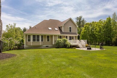 37 Sullivan Farm Dr, Rochester, NH 03868 - photo 2