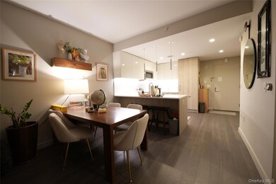 13103 40th Rd unit 18, Flushing, NY 11354 - photo 2