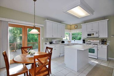 345 S Forest Ave, Batavia, IL 60510 - photo 6