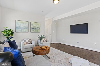 6398 Woodburn Ave, Elkridge, MD 21075 - photo 7