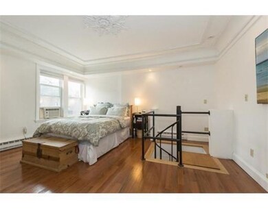 287 Hanover St unit 5-9, Boston, MA 02113 - photo 4