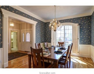 Dining Room. Large dining room with plantation shu