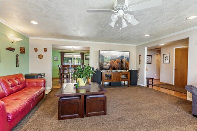 177 Justin Ct, Central Point, OR 97502 - photo 5