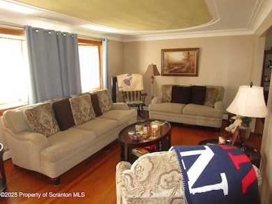 715 Moritz St, Dunmore, PA 18512 - photo 3