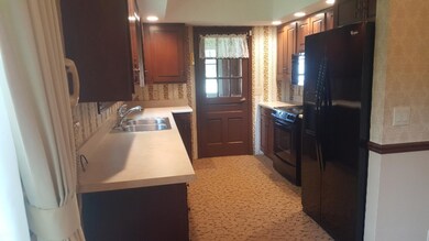 1712 N 12th St, Niles, MI 49120 - photo 3