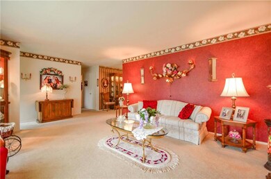 780 Fetters Ln, Allentown, PA 18106 - photo 5