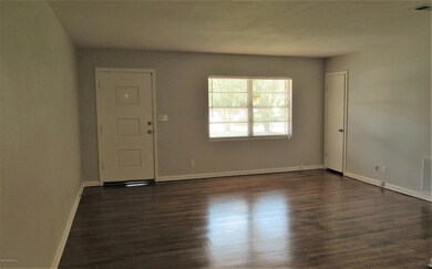 4317 Ish Brant Ct E, Jacksonville, FL 32210 - photo 3