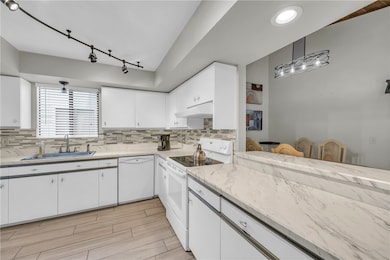 2125 Pine Creek Blvd unit 204, Vero Beach, FL 32966 - photo 6