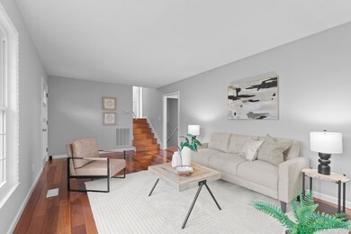 816 Sutton Dr 14