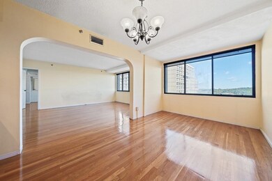 250 Hammond Pond Pkwy unit 1107 S, Chestnut Hill, MA 02467 - photo 7