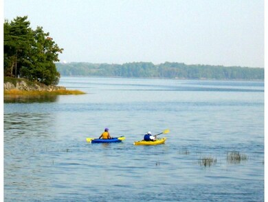 21 Osprey Ln, Newmarket, NH 03857 - photo 4