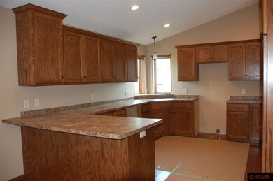 132 Park View Ct, Courtland, MN 56021 - photo 5