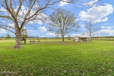 1617 Grey Fox Hwy-5