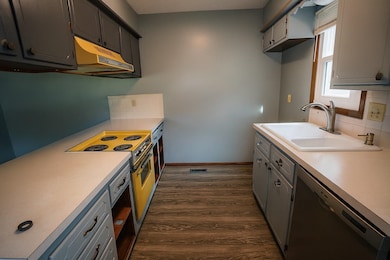 208 E Derby Hills Dr, Derby, KS 67037 - photo 7