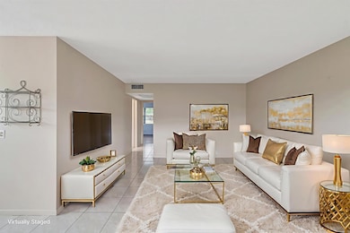 393 Fanshaw J unit 3930, Boca Raton, FL 33434 - photo 3