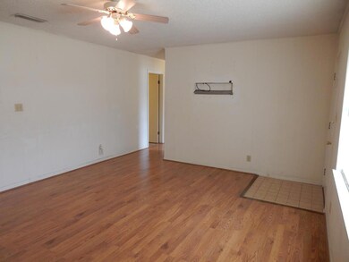 388 Northwest Dr, Fredericksburg, TX 78624 - photo 3