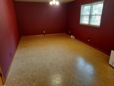 702 Kennedy Dr, Fort Branch, IN 47648 - photo 7
