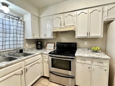 1300 E Hillside Rd unit 14, Laredo, TX 78041 - photo 2