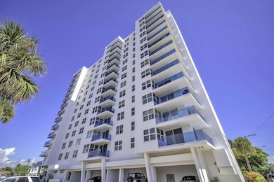 Hillsboro Light Towers unit 505, Pompano Beach, FL 33062 - photo 2