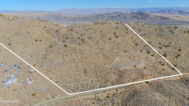 1325 Freds Mountain Rd, Reno, NV 89508 - photo 4