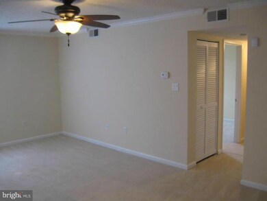 15616 Weathervane Terrace unit 616, Woodbridge, VA 22191 - photo 7