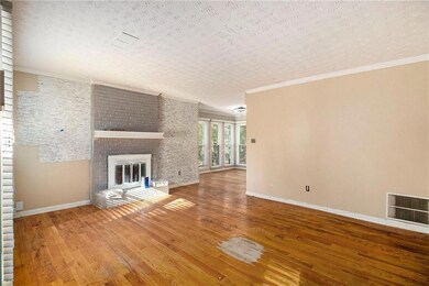 210 Groveland Dr, Peachtree City, GA 30269 - photo 6