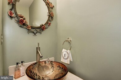 3301 Stone Heather Ct, Herndon, VA 20171 - photo 7