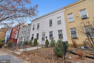 2013 4th St NE, Washington, DC 20002 - photo 2