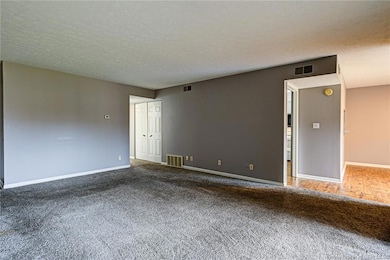 3 Lakeshore Dr, Clarksville, IN 47129 - photo 5