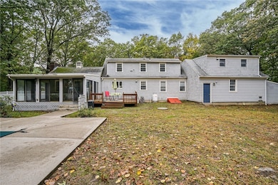 53 Charcalee Dr, Cranston, RI 02921 - photo 4