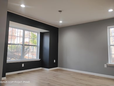 2113 Dorset Ct, Bushkill, PA 18324 - photo 6