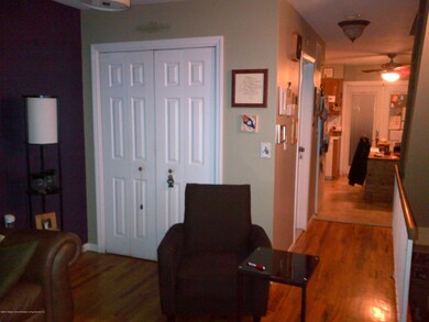 102 N Railroad Ave, Staten Island, NY 10304 - photo 4