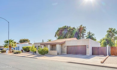2724 S Yucca, Mesa, AZ 85202 - photo 2