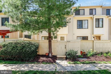 9404 Rushmore Ct, Montgomery Village, MD 20886 - photo 2