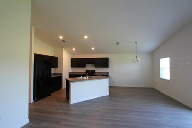 409 Pinecrest Loop, Davenport, FL 33837 - photo 3