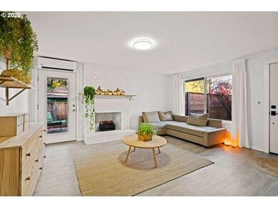 6270 Shakespeare St, Lake Oswego, OR 97035 - photo 3