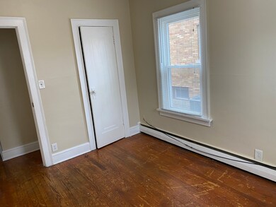 1106 W Grove Ave unit 1, Waukegan, IL 60085 - photo 6