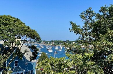 8 Walnut St, Marblehead, MA 01945 - photo 2